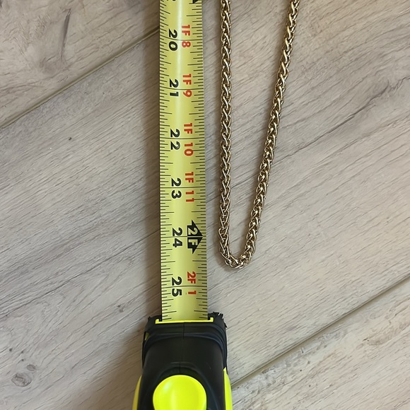 NWOT - Visona Small Shoulder Crossbody Mini Purse Phone Holder - Genuine Leather - Picture 4 of 4